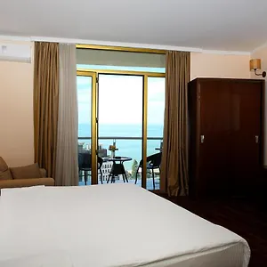 كورنار إن جورجيا